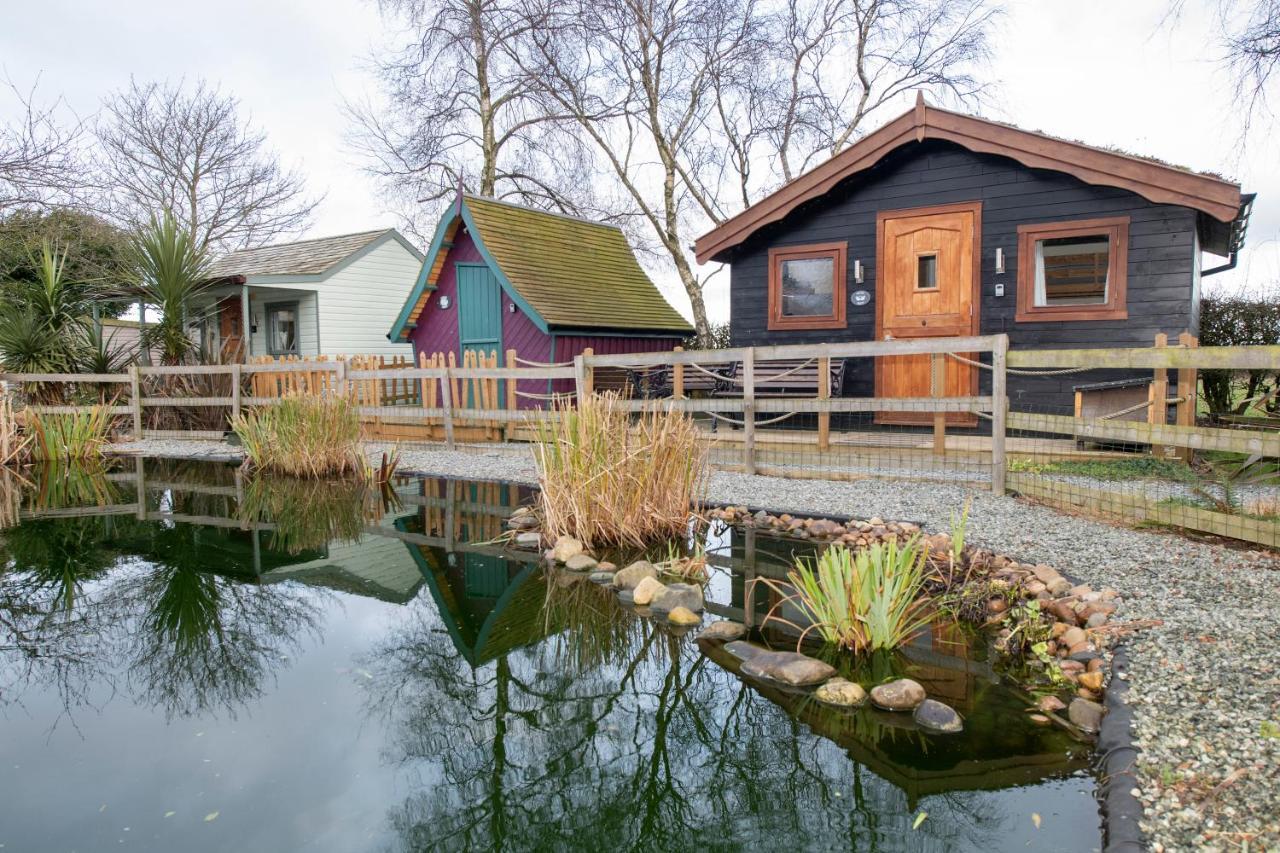 Апартаменты Seaways Glamping, Cedar Driffield Экстерьер фото